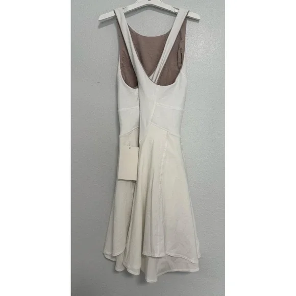 Lululemon Court Rival High-Neck Dress Women 4 White Excellent Tennis Golf Active - Picture 5 of 9